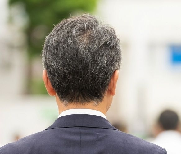 山本健二様